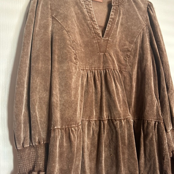 Umgee Chocolate Long Sleeve Tiered Dress - Picture 3 of 7